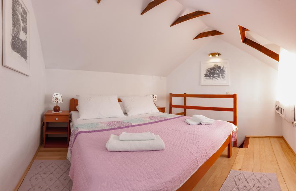 Holiday Home Vineyard House Bol Kültér fotó