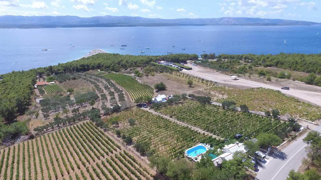 Holiday Home Vineyard House Bol Kültér fotó